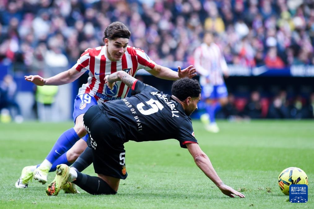 英超｜热刺逼平樱桃 切尔西小胜返前四