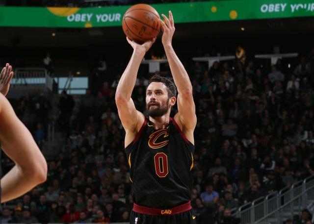 仍是国足锋 仍是国足锋